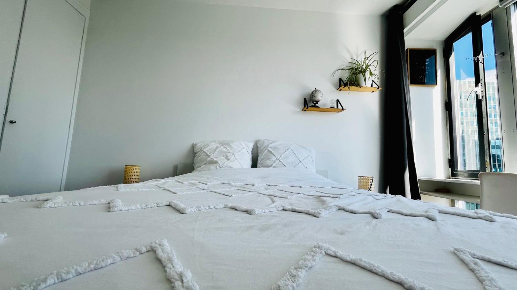 2 Private Bedrooms, Montparnasse Station Paris Extérieur photo